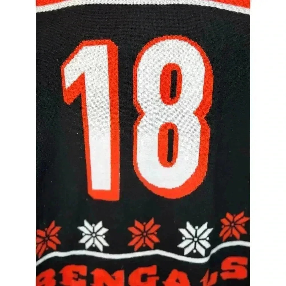 NFL Christmas Sweater 100% Acrylic Chase Brown - Picture 5 of 8